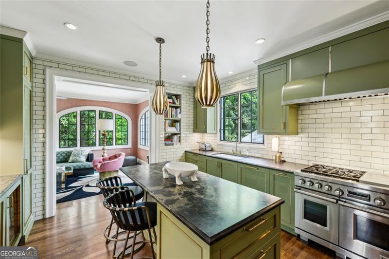 3086 Pine Valley Road