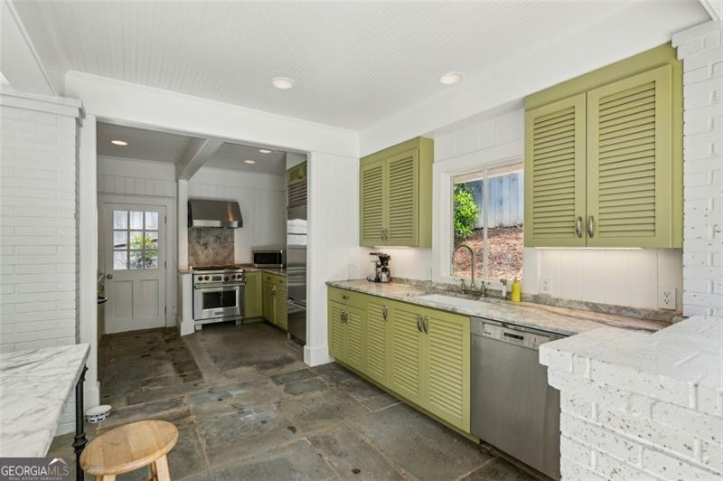 3086 Pine Valley Road