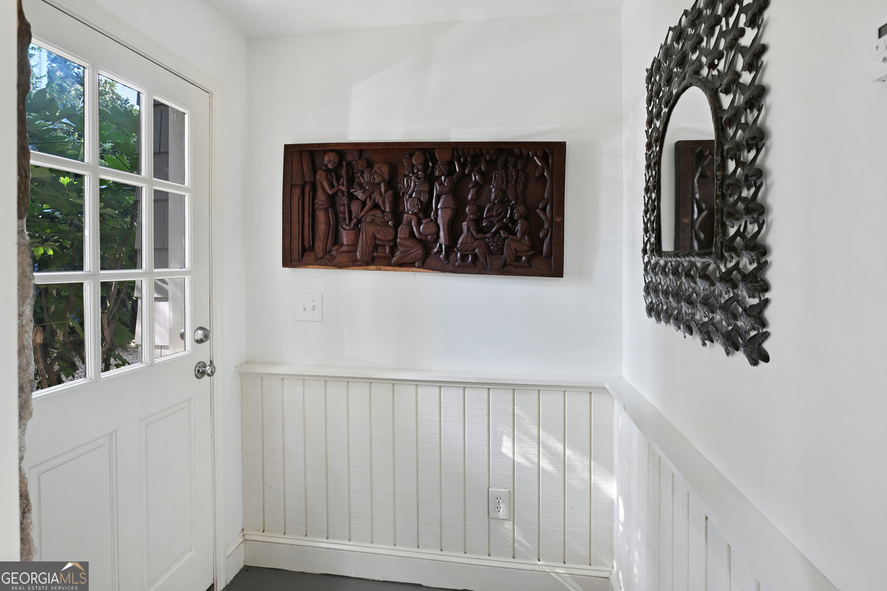 400 Pine Tree Drive NE