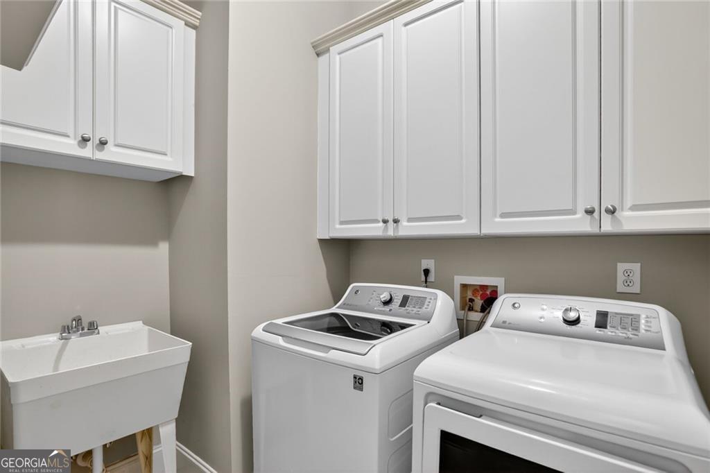 3721 Paces Park Circle SE