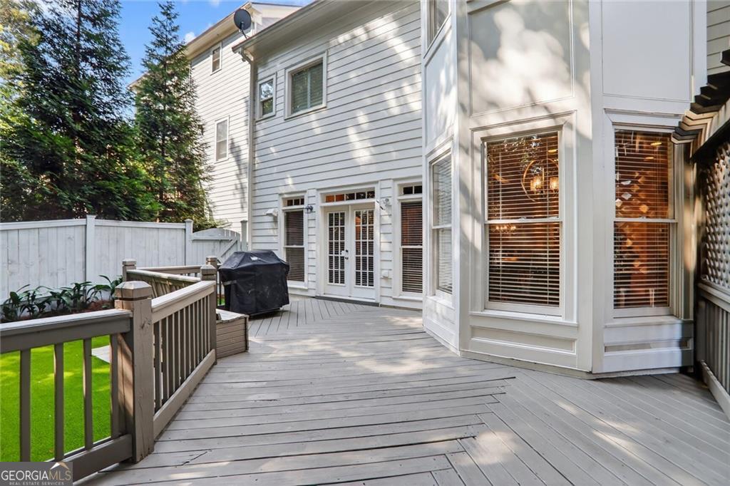 3721 Paces Park Circle SE