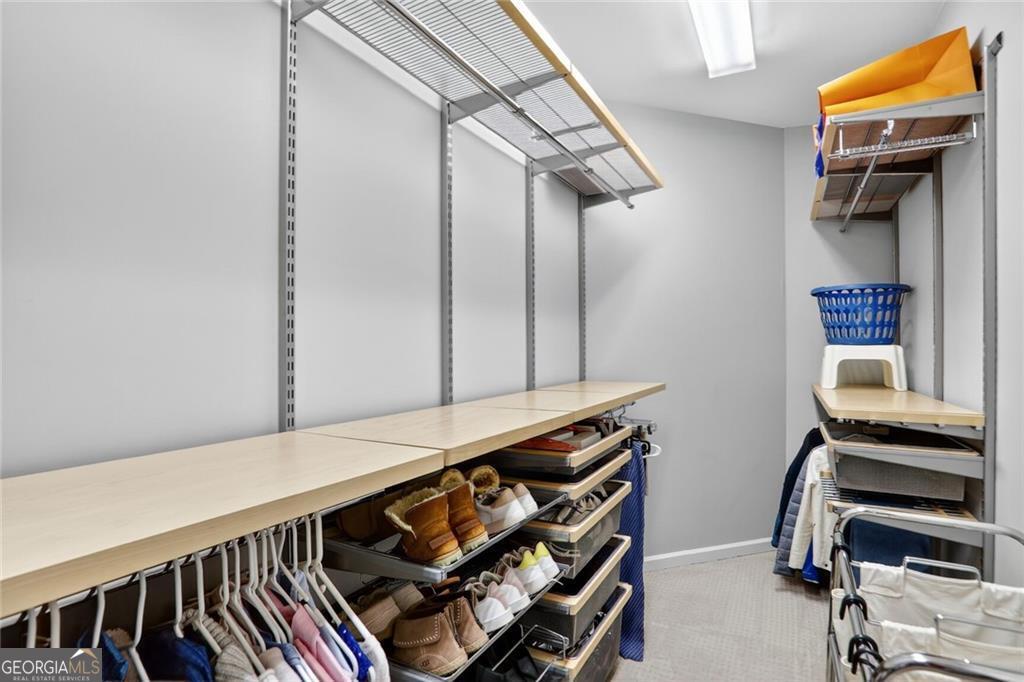 3721 Paces Park Circle SE