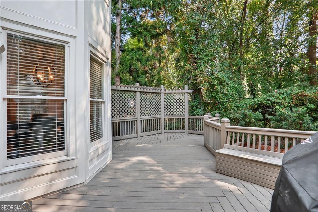 3721 Paces Park Circle SE