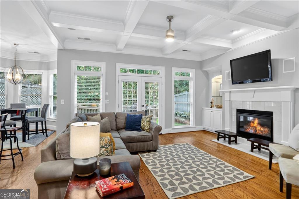 3721 Paces Park Circle SE