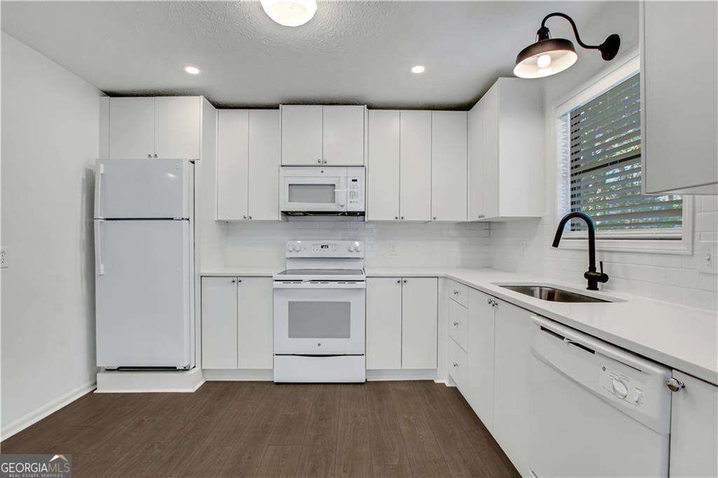 1000 Mathews Court SE # B