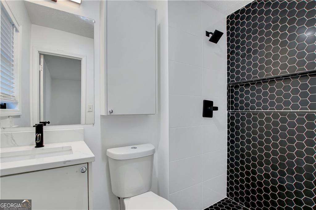 1000 Mathews Court SE # B