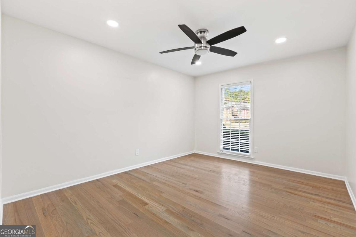 1166 Booth Road SW # 205