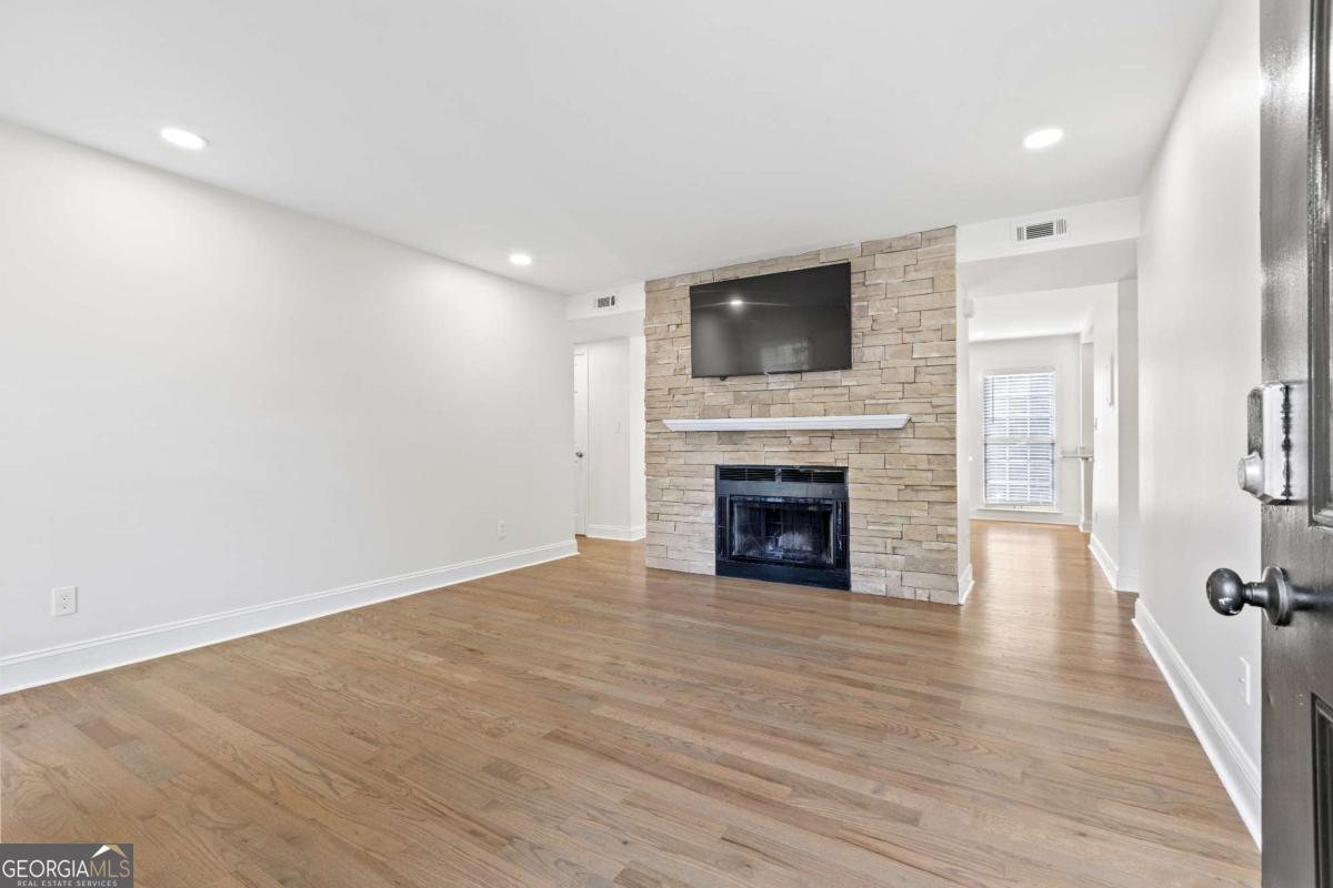 1166 Booth Road SW # 205