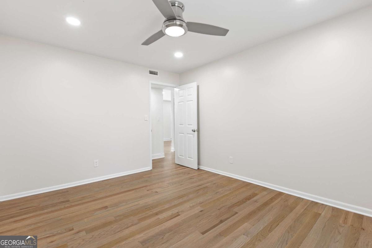 1166 Booth Road SW # 205