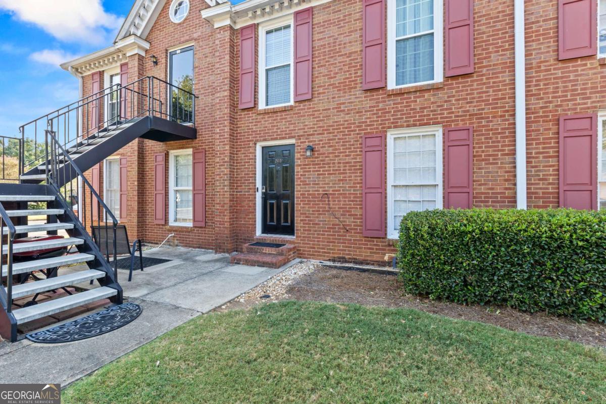 1166 Booth Road SW # 205