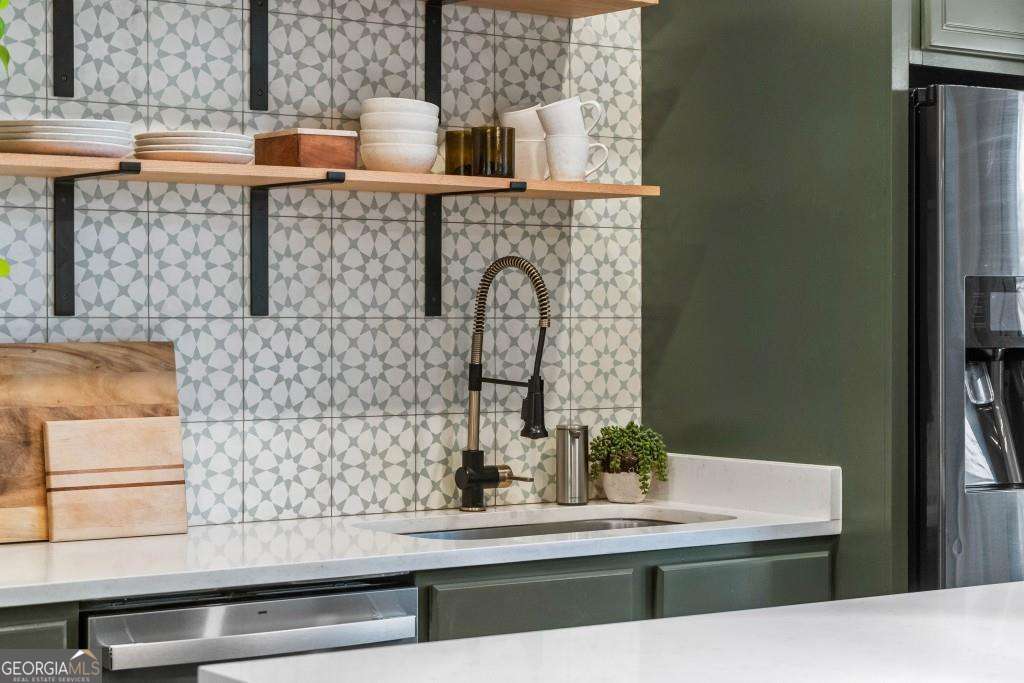 1516 Howell Mill Road NW # 14