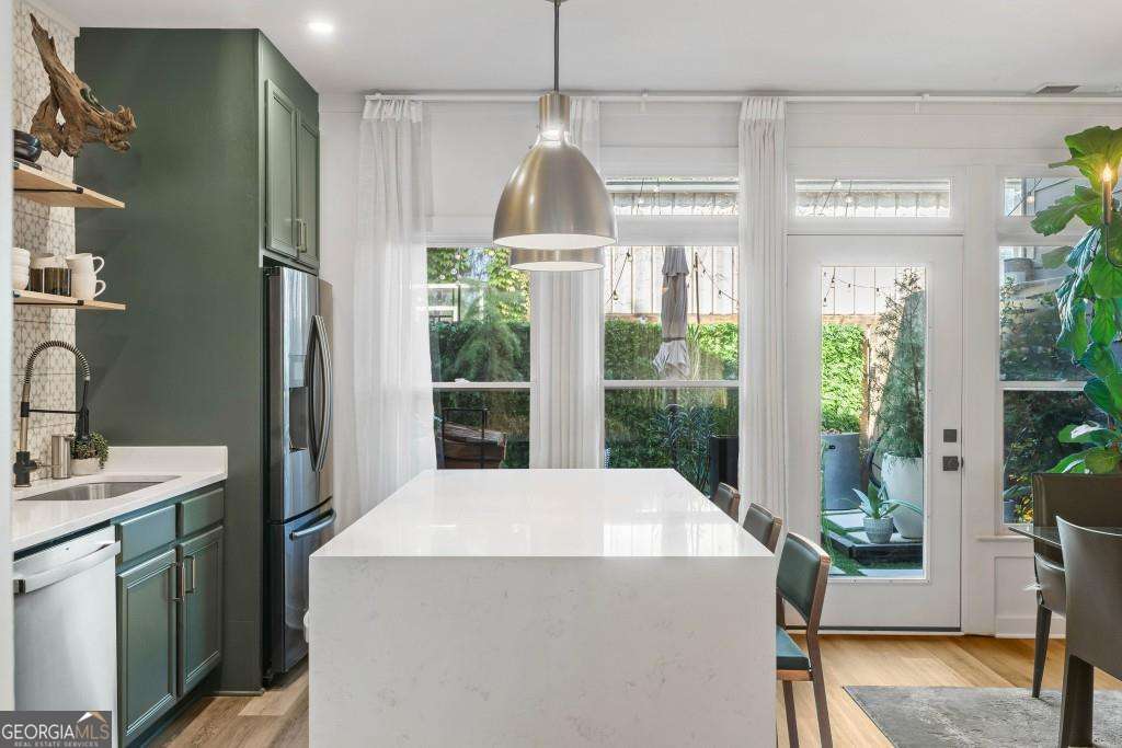 1516 Howell Mill Road NW # 14