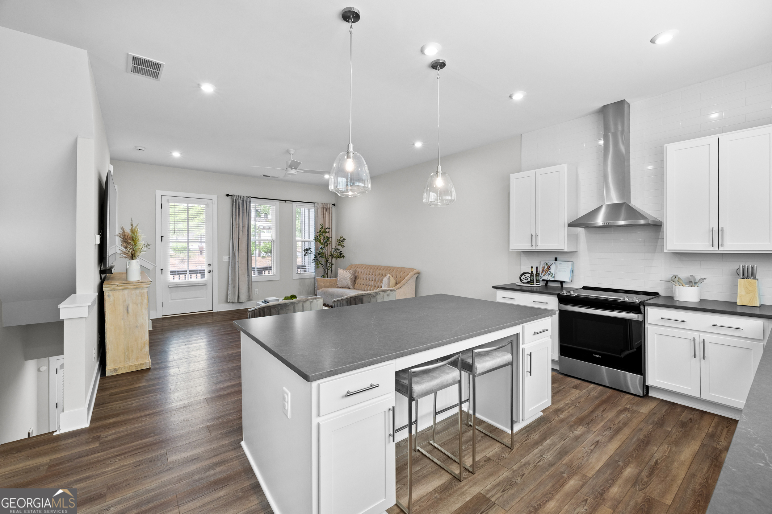 1336 Breezy Street SE