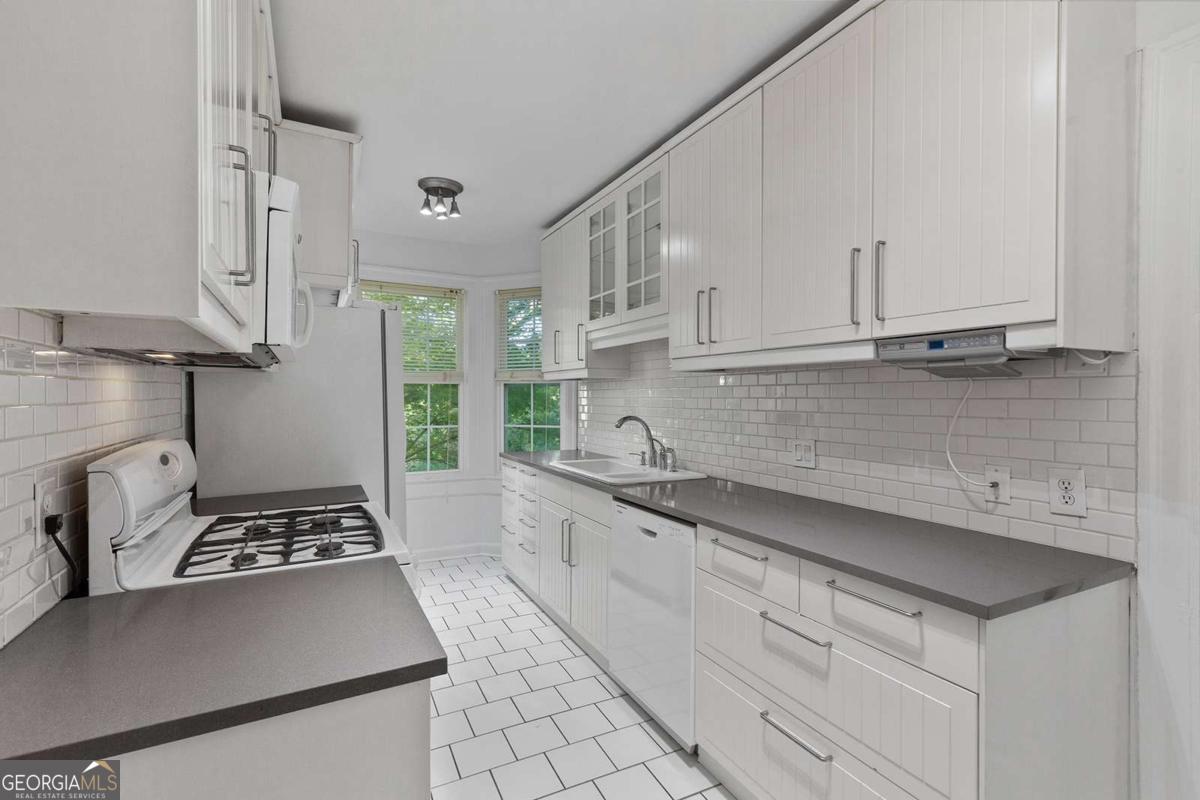 2230 Peachtree Road NE # C2