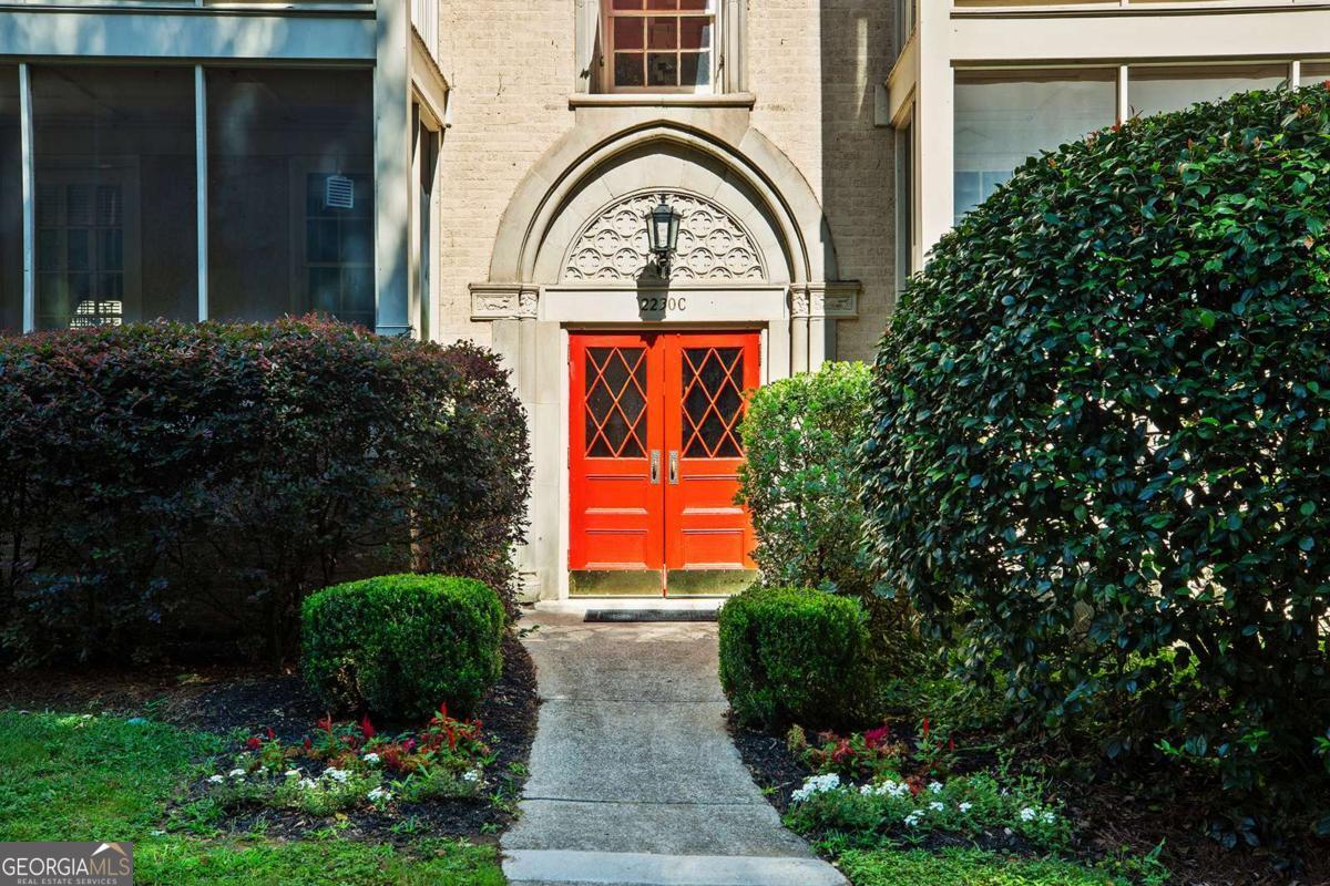 2230 Peachtree Road NE # C2