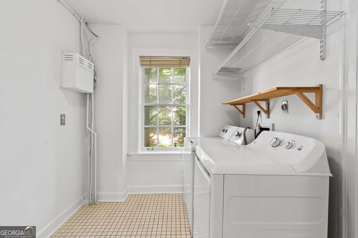 2230 Peachtree Road NE # C2