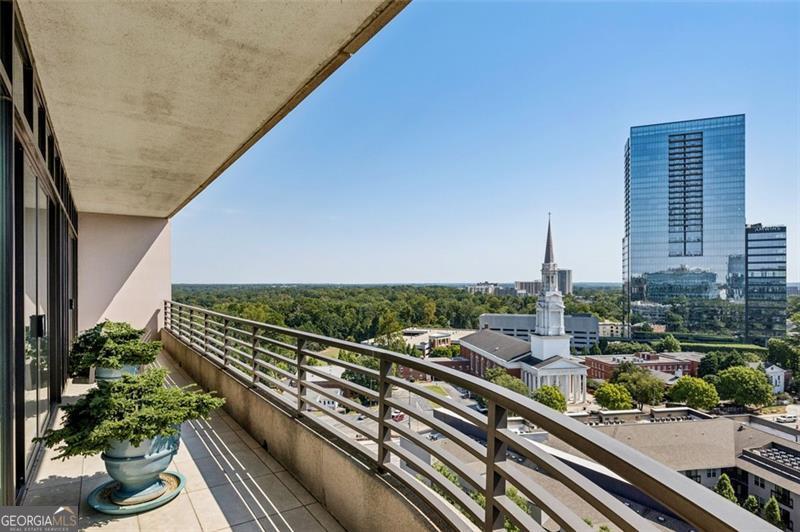 750 Park Avenue NE # 16S