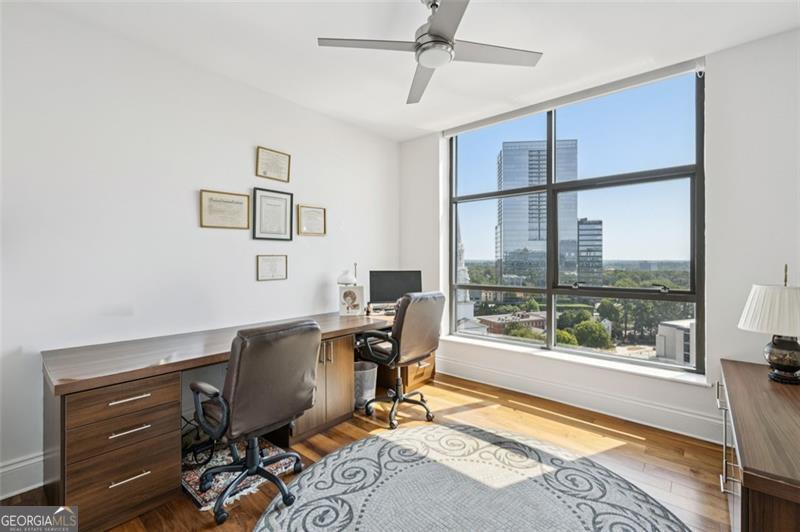 750 Park Avenue NE # 16S