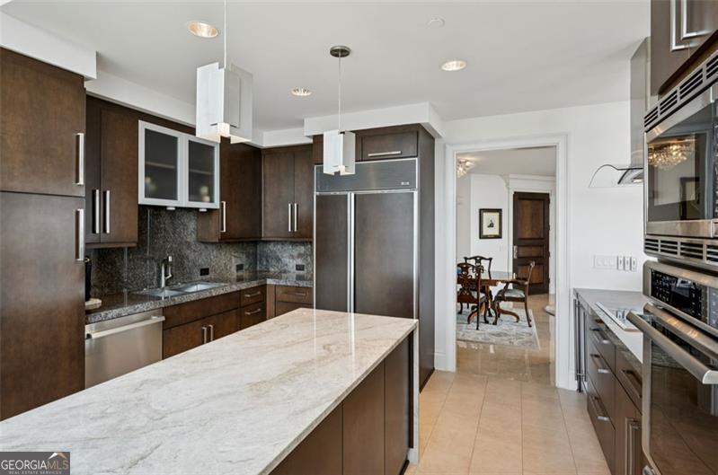 750 Park Avenue NE # 16S