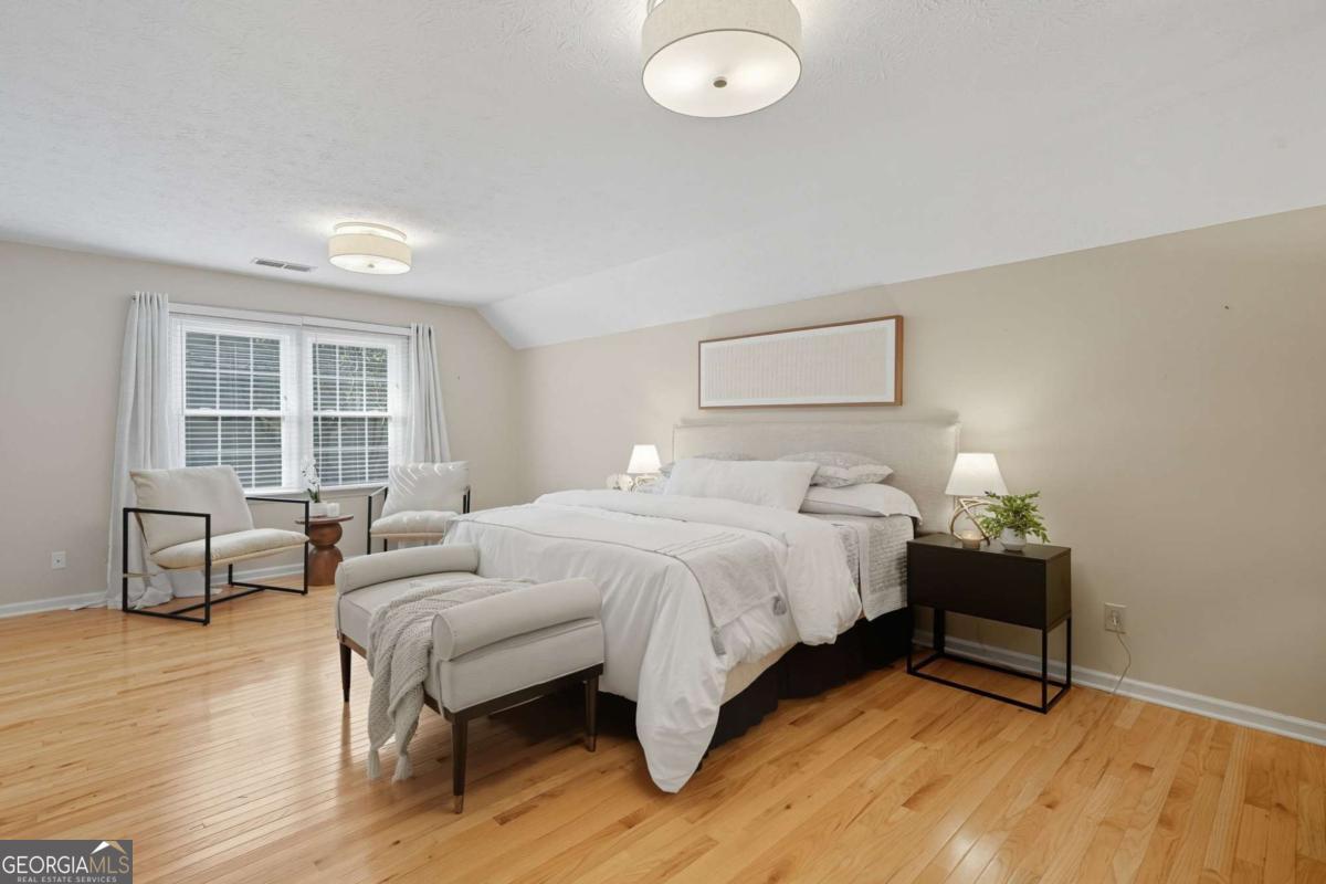 2466 Chimney Springs Drive