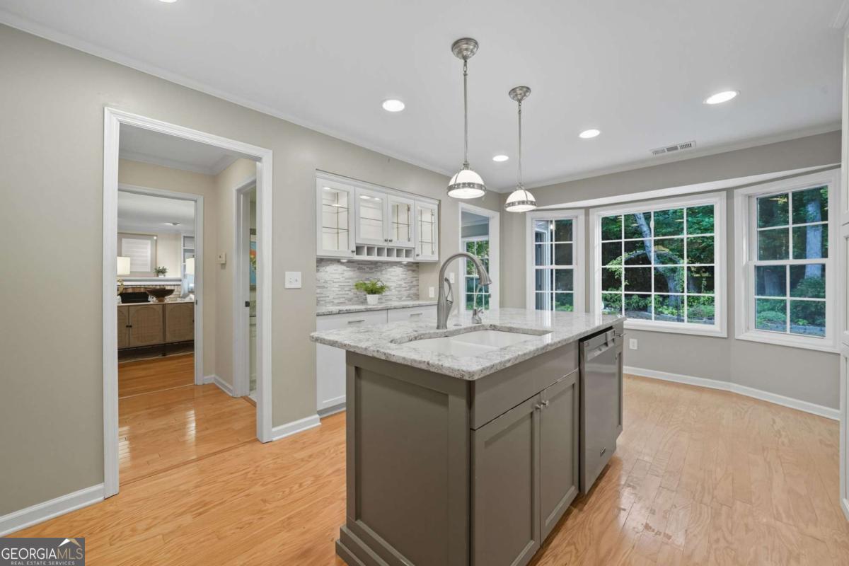 2466 Chimney Springs Drive