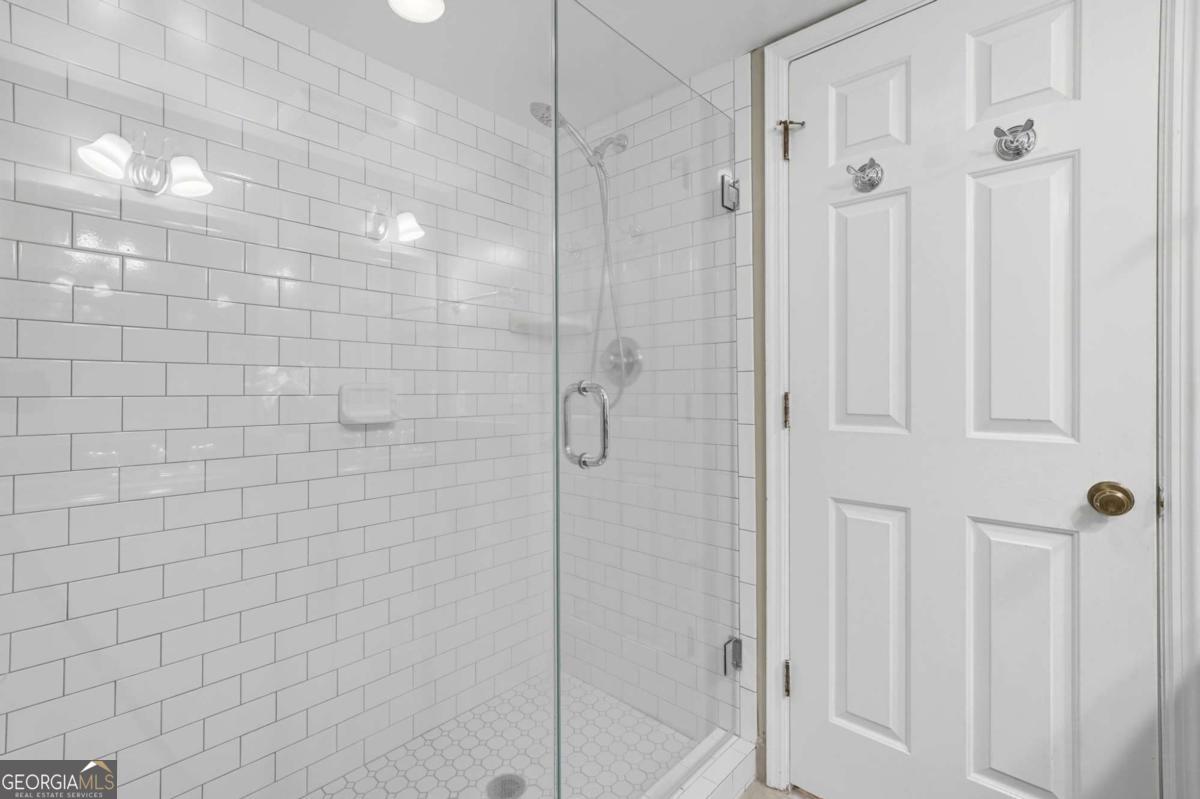 2466 Chimney Springs Drive