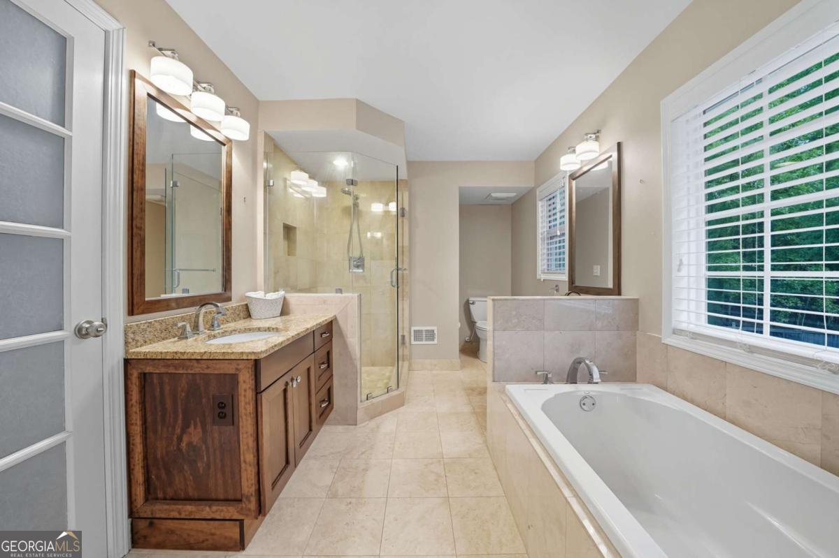 2466 Chimney Springs Drive