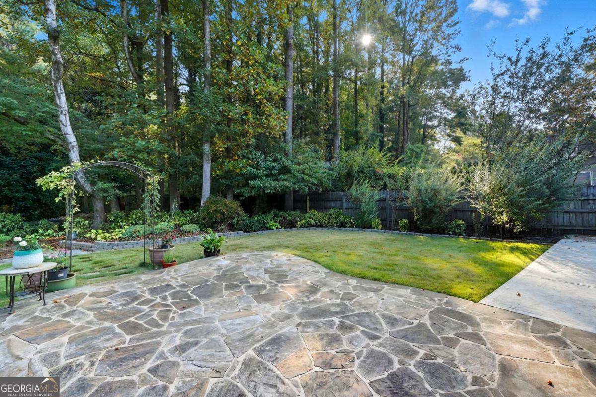 2466 Chimney Springs Drive