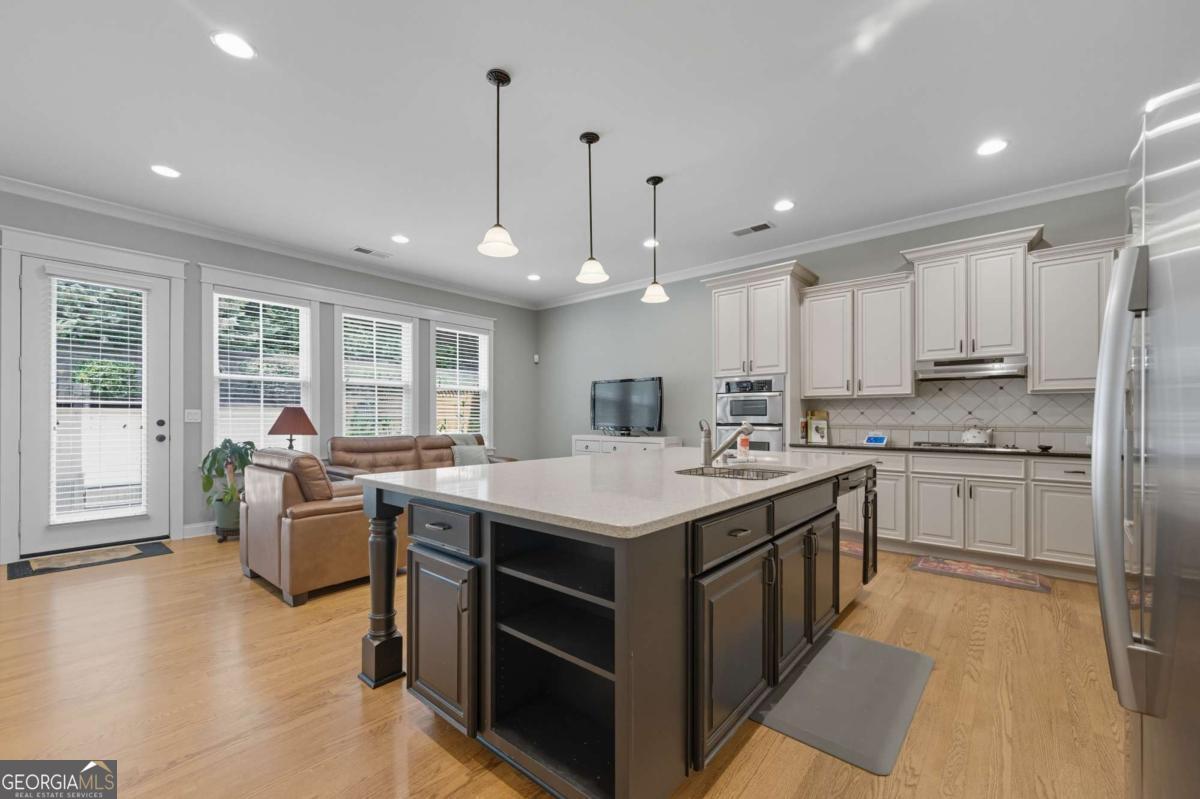 1048 Regal Hills Lane # 204 Unit: 1-204