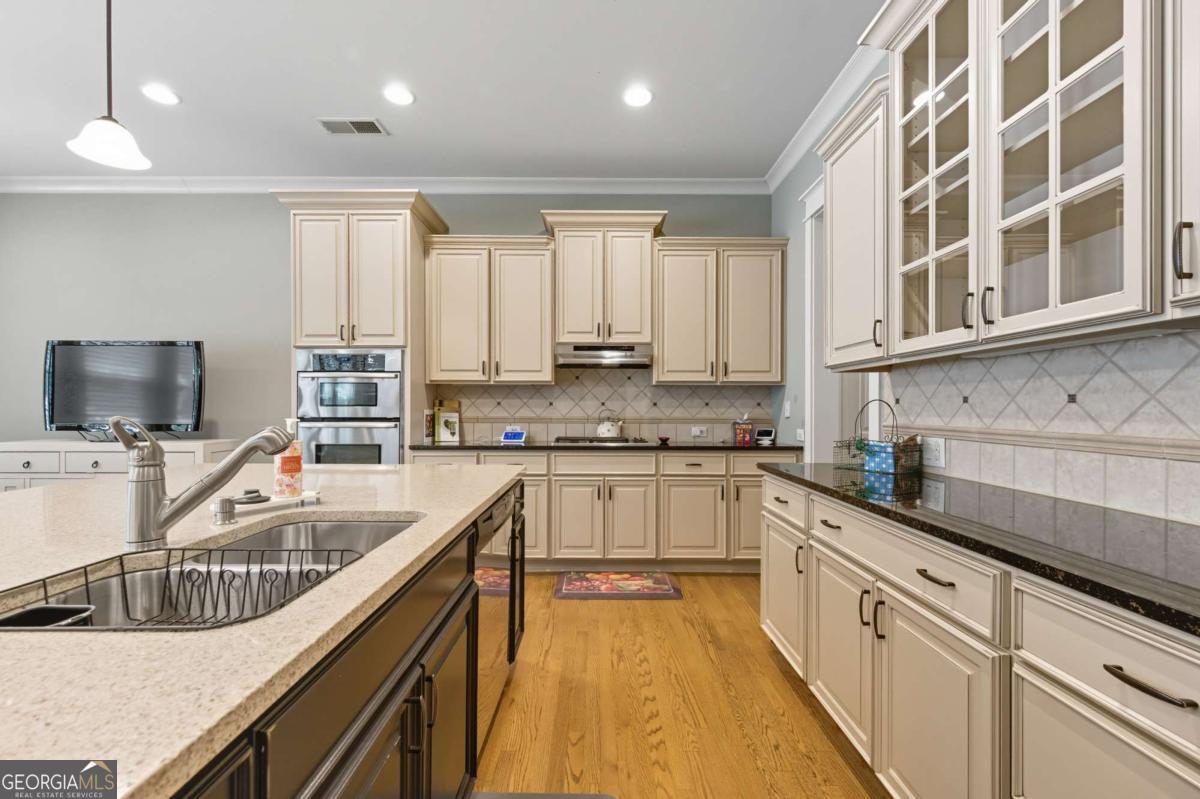 1048 Regal Hills Lane # 204 Unit: 1-204