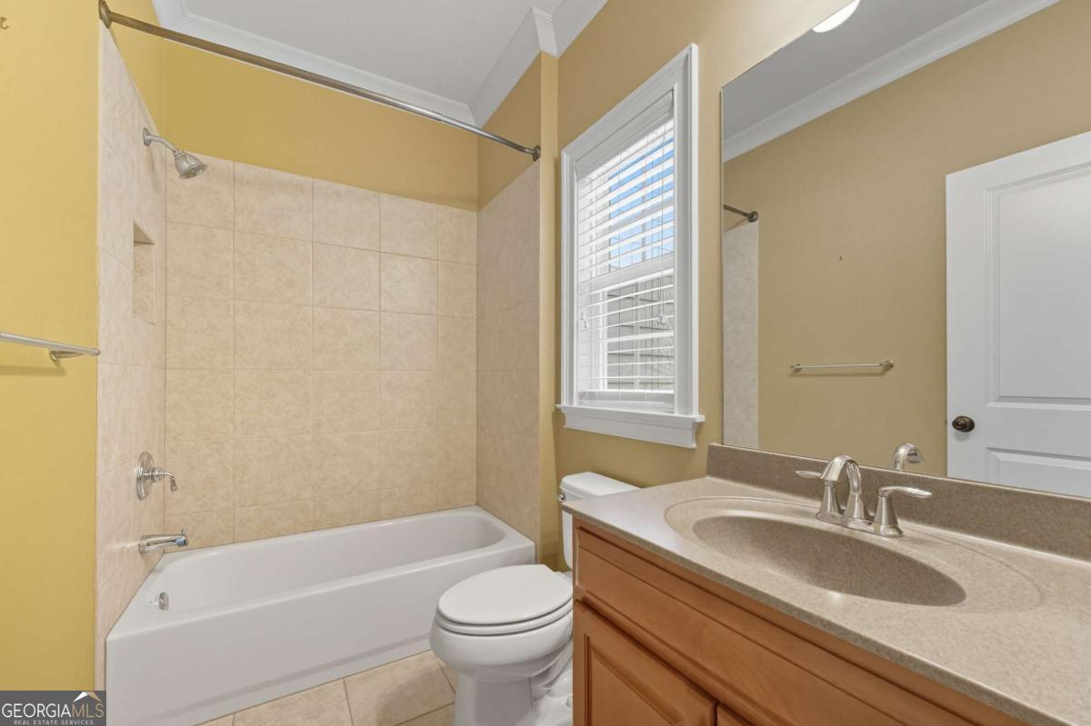 1048 Regal Hills Lane # 204 Unit: 1-204