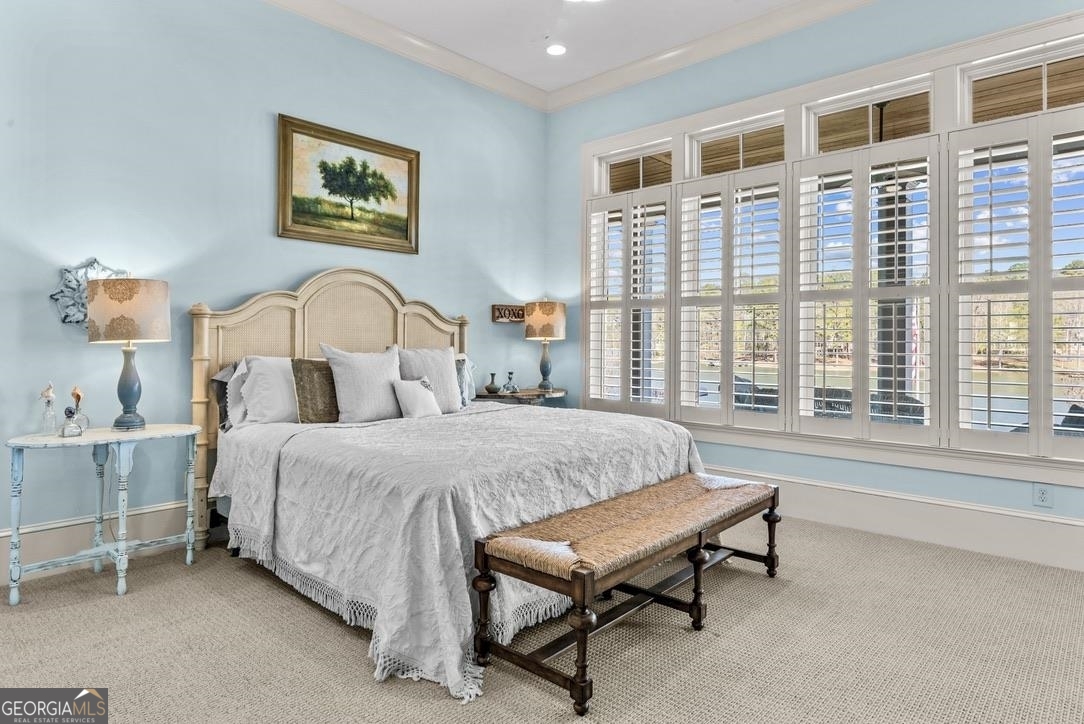 1611 Lighthouse Circle