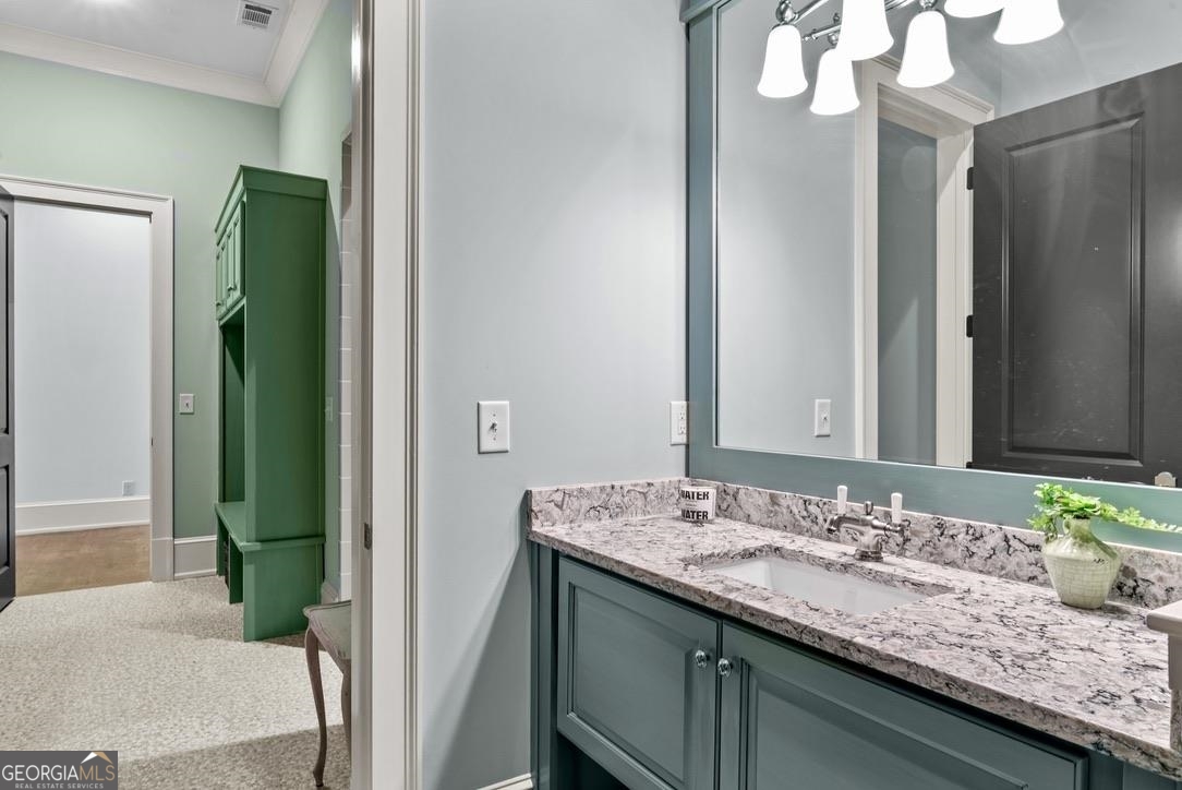 1611 Lighthouse Circle