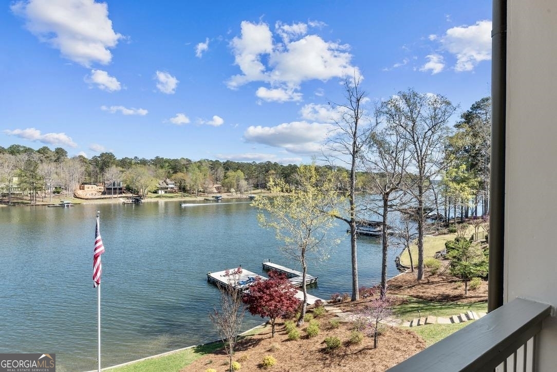 1611 Lighthouse Circle