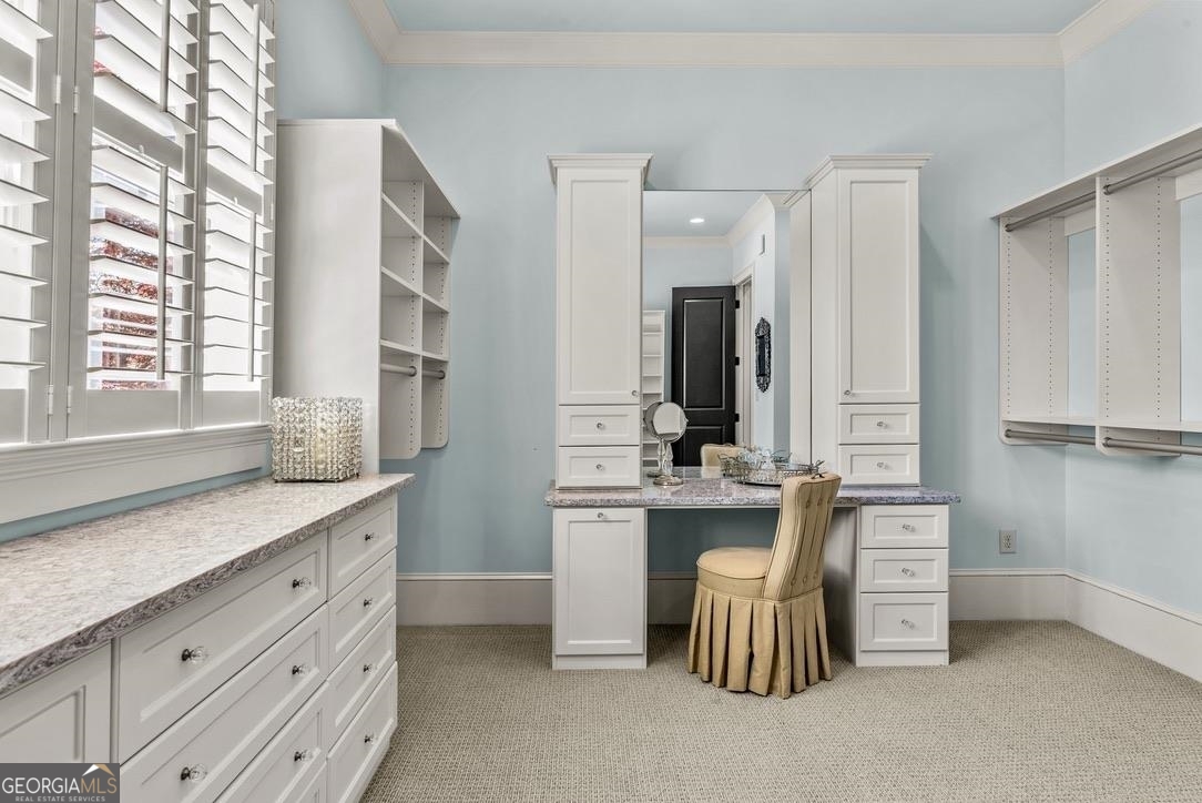 1611 Lighthouse Circle