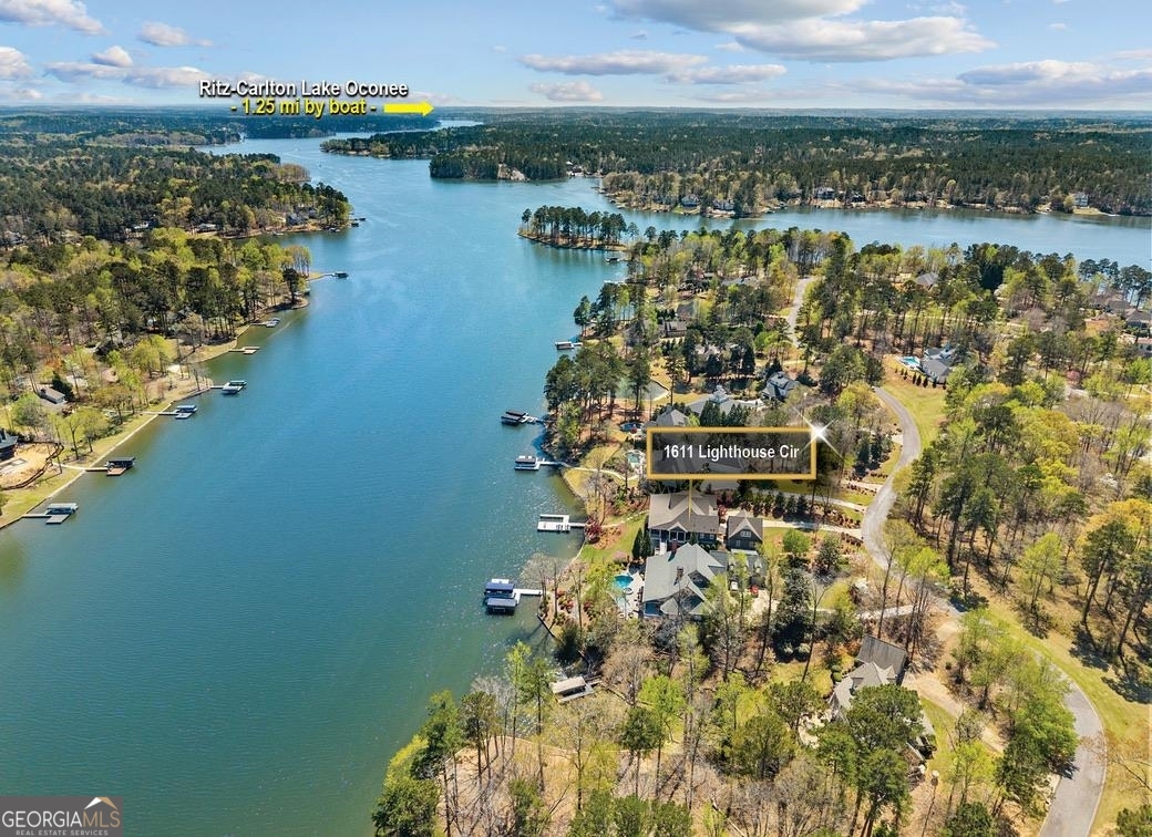 1611 Lighthouse Circle