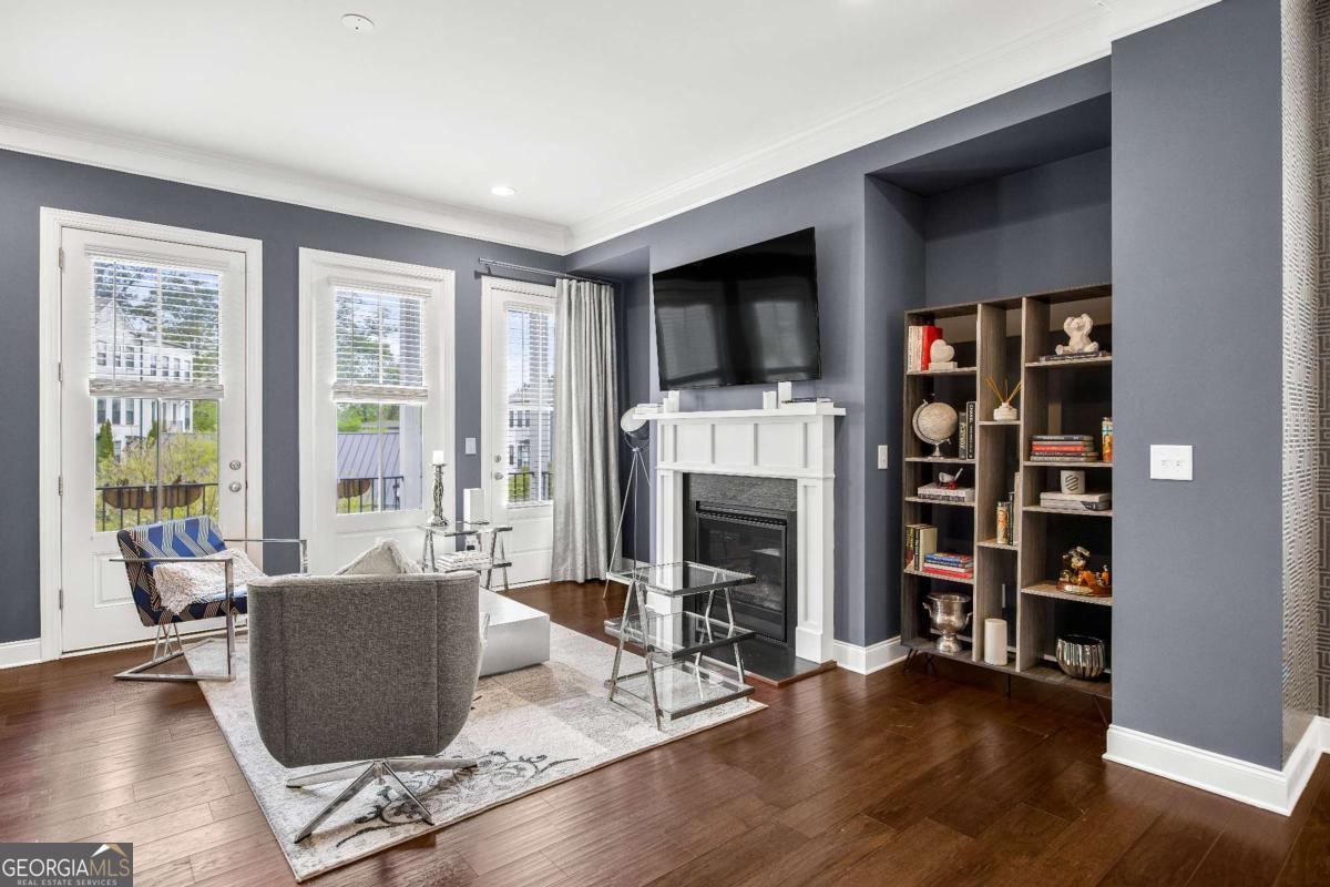 2013 Rockledge Road NE