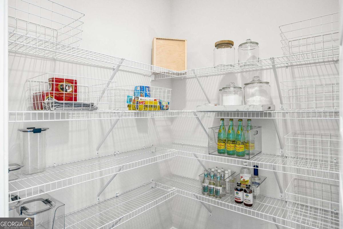 2013 Rockledge Road NE