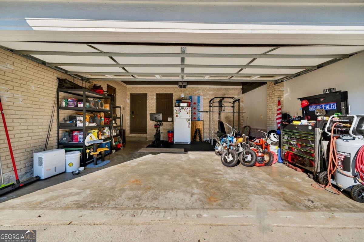 1994 Honeysuckle Lane SW