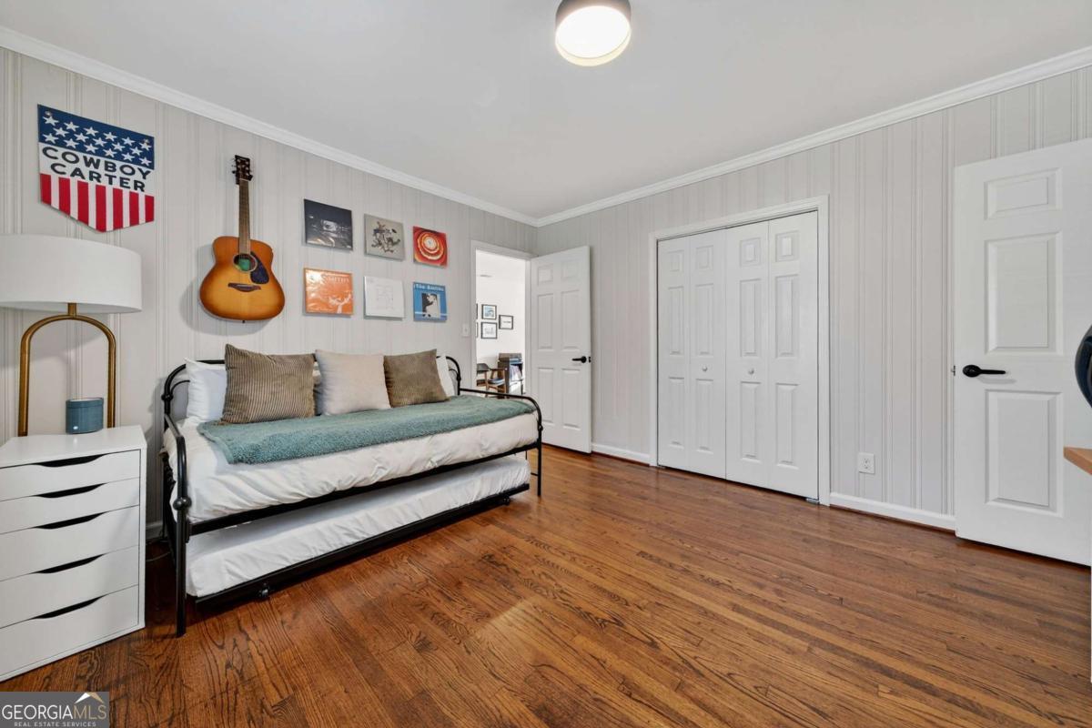 1994 Honeysuckle Lane SW