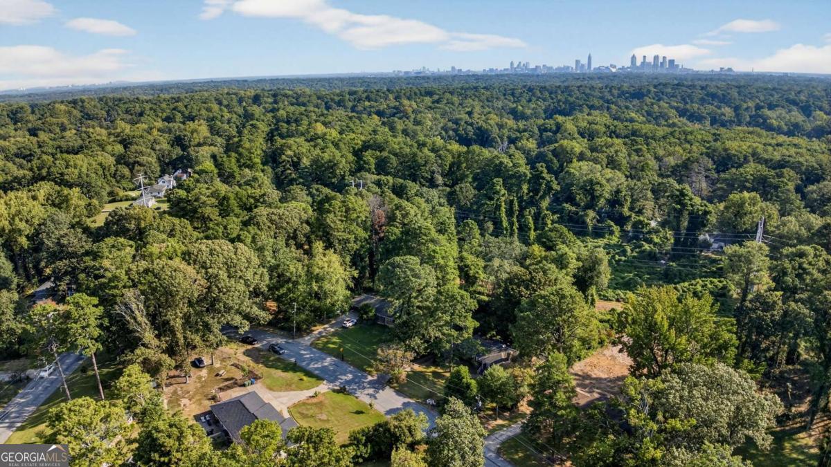 1994 Honeysuckle Lane SW