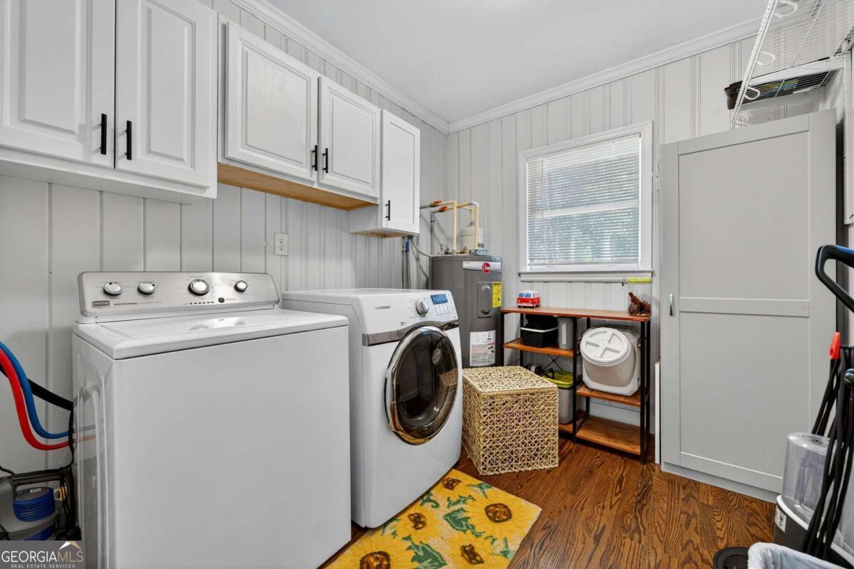 1994 Honeysuckle Lane SW