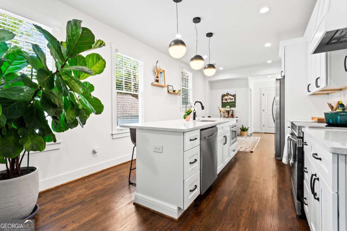 1152 Oakland Drive SW