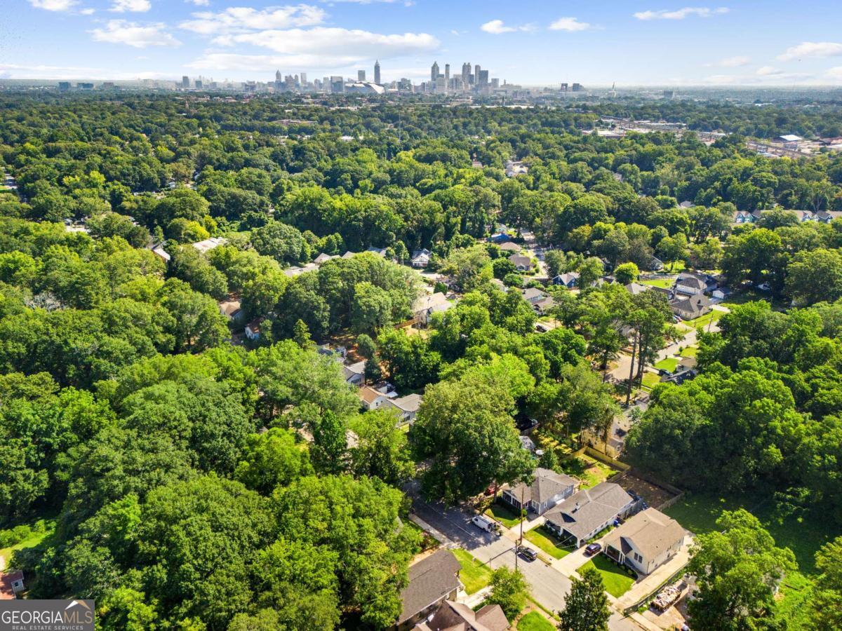 1152 Oakland Drive SW