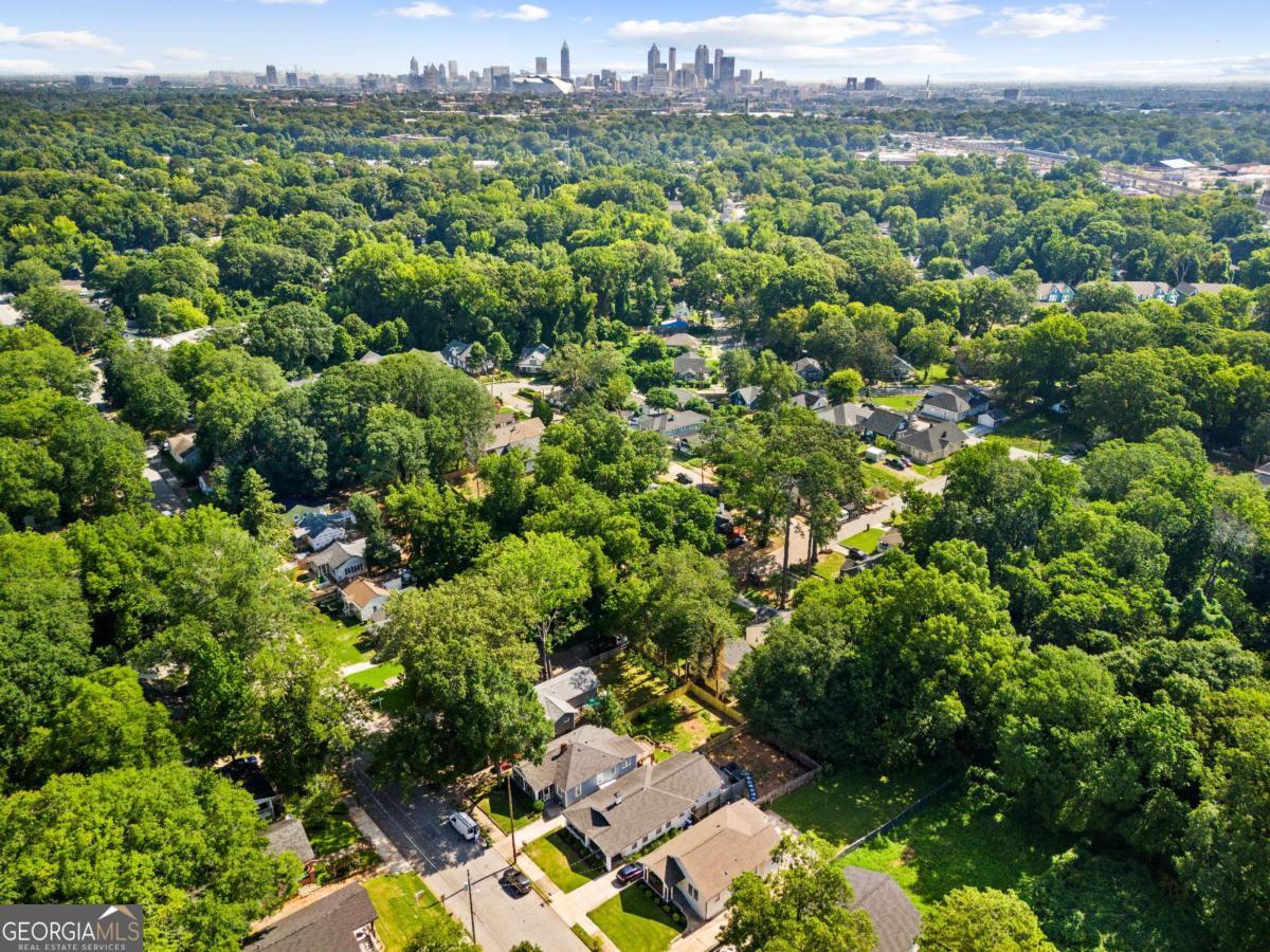 1152 Oakland Drive SW