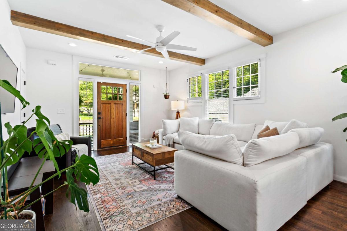 1152 Oakland Drive SW