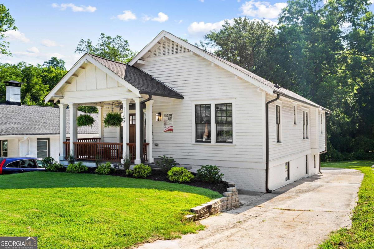 1152 Oakland Drive SW