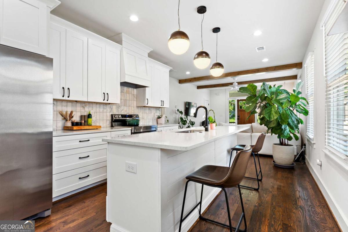 1152 Oakland Drive SW