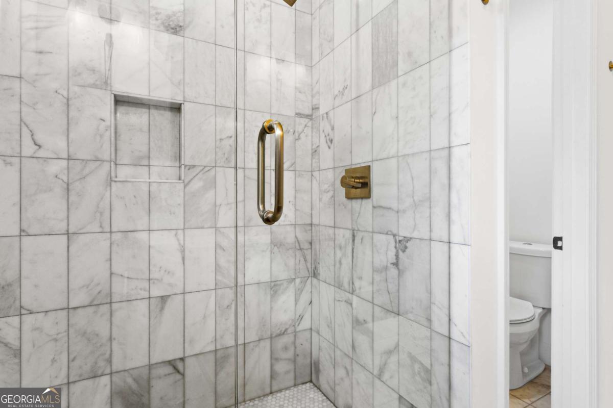 1152 Oakland Drive SW