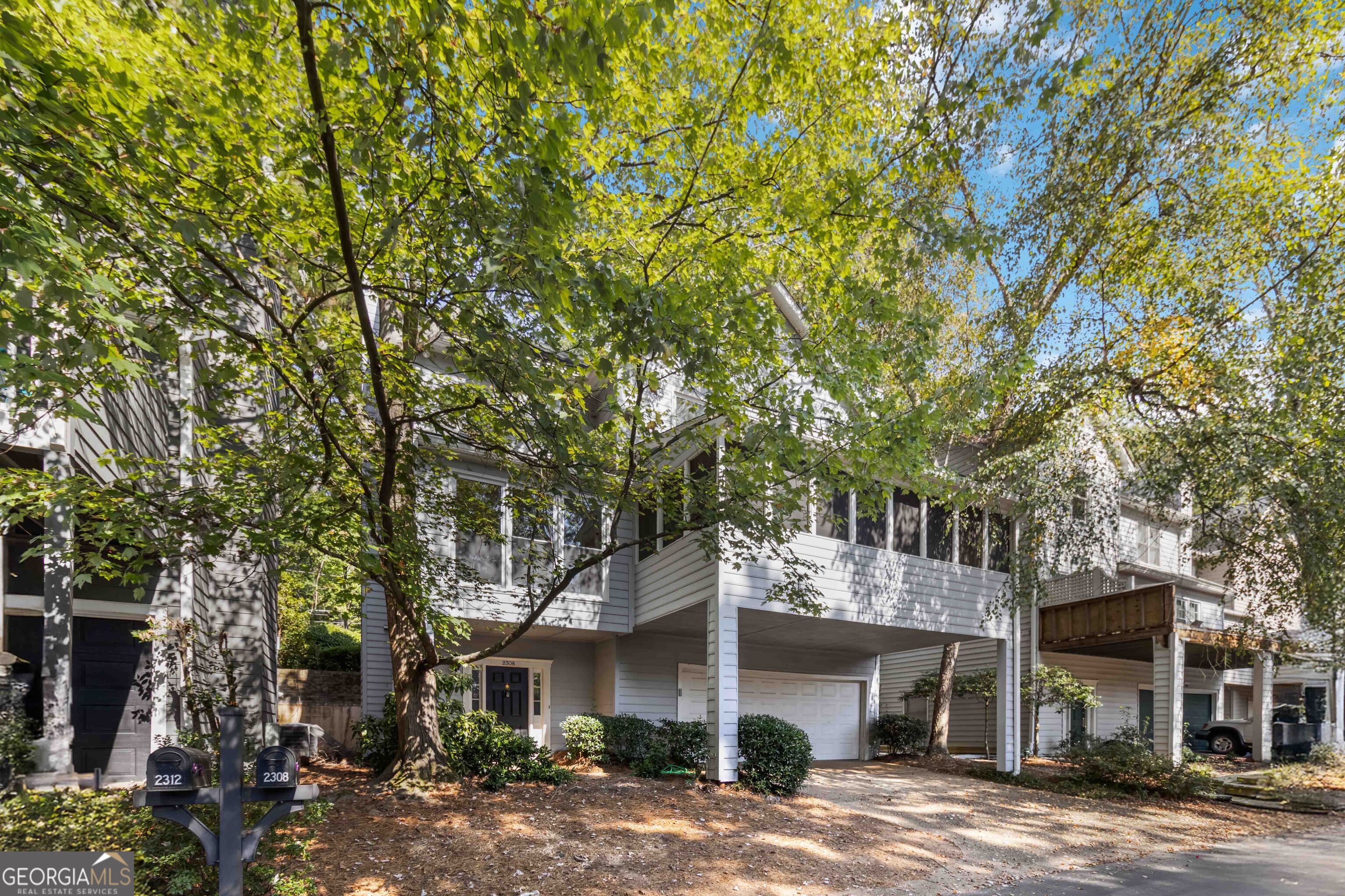 2308 Defoors Ferry Road NW